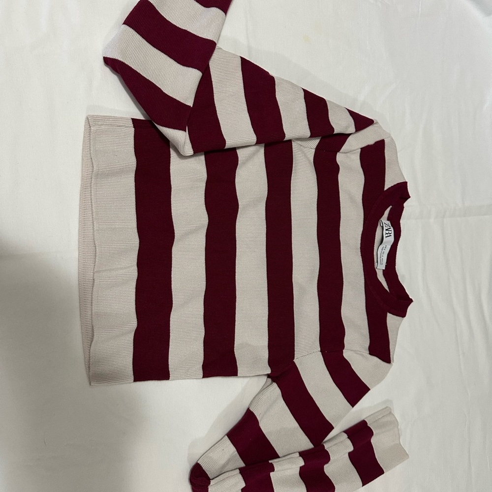 Zara Red and White Striped Sweater